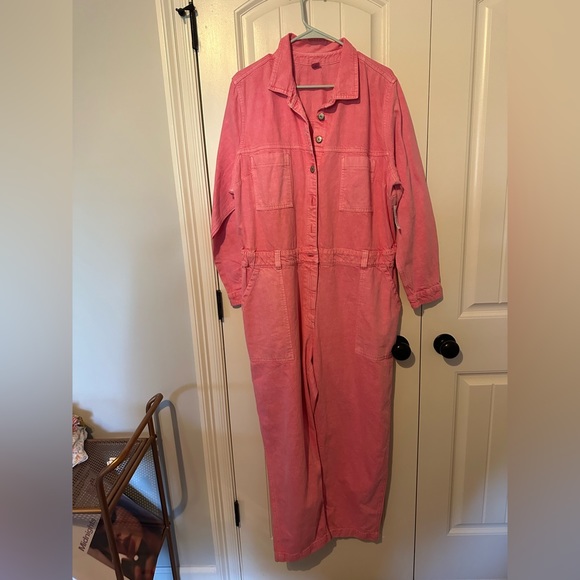 Women's Pink Jumpsuit - Picture 1 of 2
